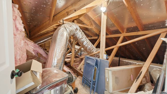 175 Crazy Horse Trail, Canyon Lake, TX 78133