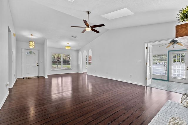 155 E LAKE MARY AVENUE, Lake Mary, FL 32746