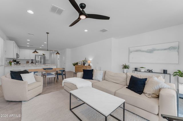 19326 W BADGETT Lane, Litchfield Park, AZ 85340