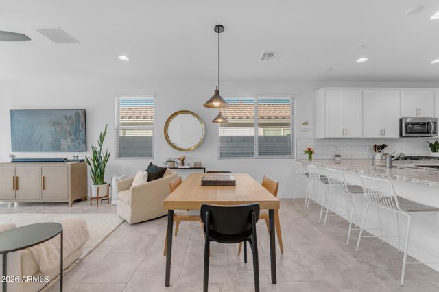 19326 W BADGETT Lane, Litchfield Park, AZ 85340