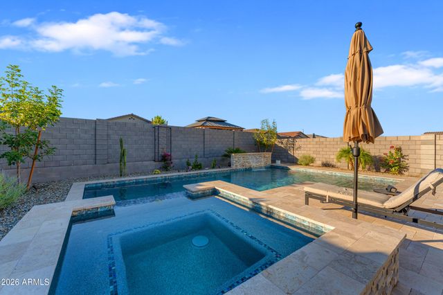 19326 W BADGETT Lane, Litchfield Park, AZ 85340