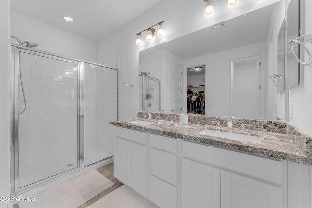 19326 W BADGETT Lane, Litchfield Park, AZ 85340