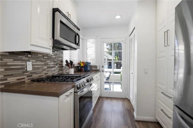 23971 Arroyo Park Drive 79, Valencia, CA 91355