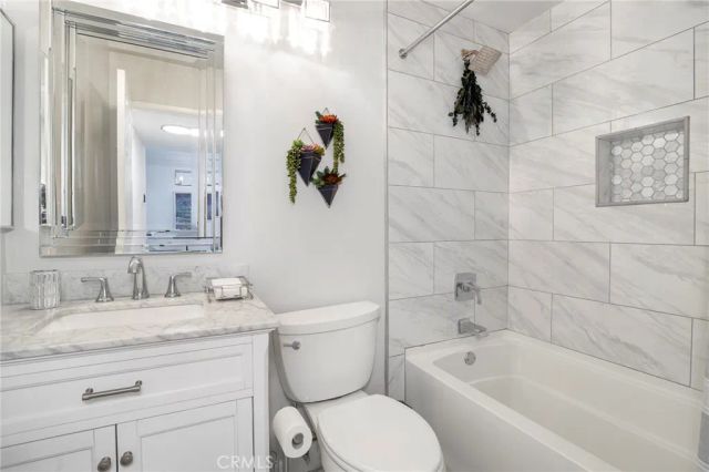 23971 Arroyo Park Drive 79, Valencia, CA 91355