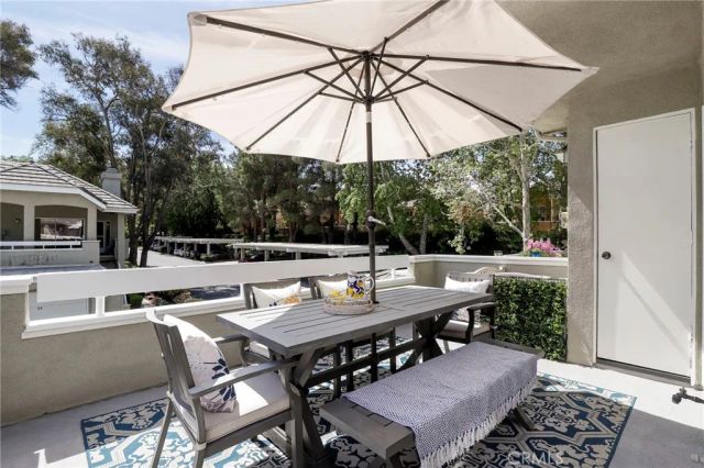 23971 Arroyo Park Drive 79, Valencia, CA 91355