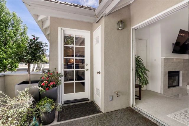 23971 Arroyo Park Drive 79, Valencia, CA 91355