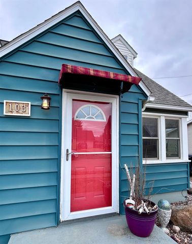 103 Park Street, Spillville, IA 52168