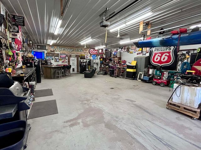 103 Park Street, Spillville, IA 52168
