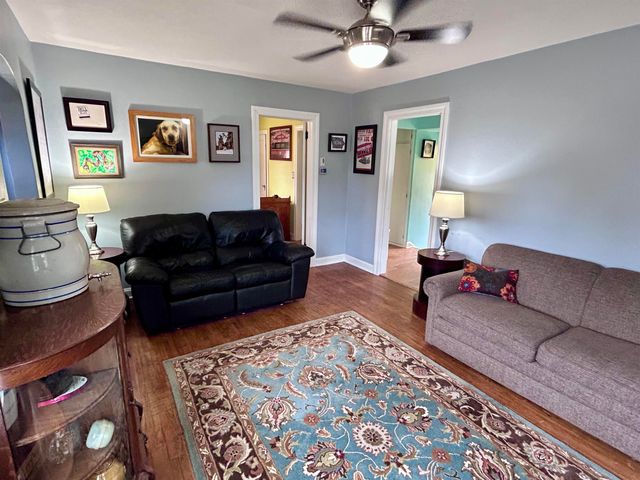 103 Park Street, Spillville, IA 52168