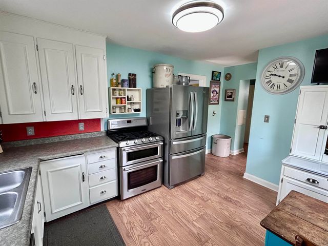 103 Park Street, Spillville, IA 52168