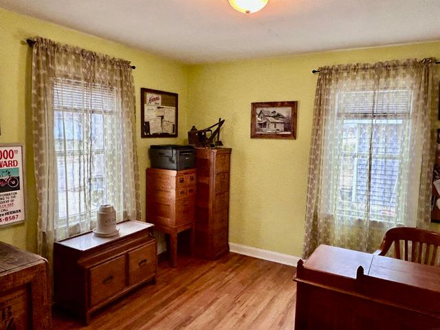 103 Park Street, Spillville, IA 52168