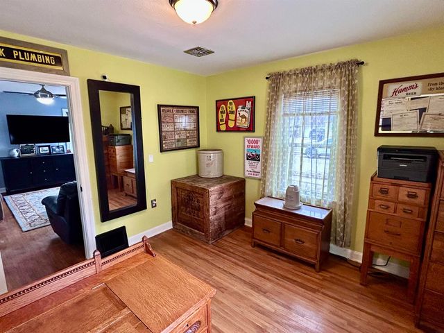 103 Park Street, Spillville, IA 52168