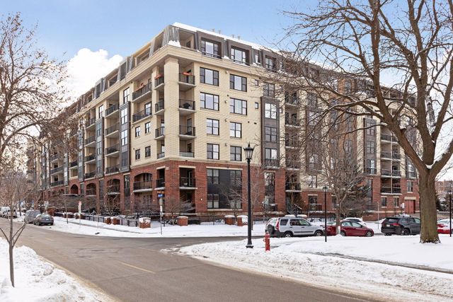 317 Groveland Avenue 620, Minneapolis, MN 55403