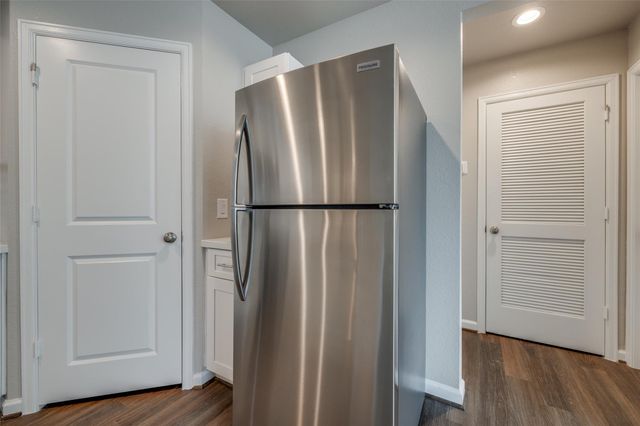 221 Park Place Circle C, Waller, TX 77484