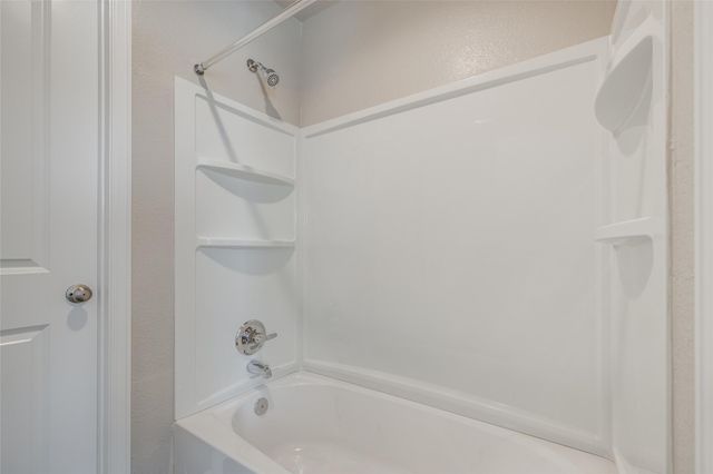 221 Park Place Circle C, Waller, TX 77484