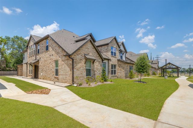 221 Park Place Circle C, Waller, TX 77484