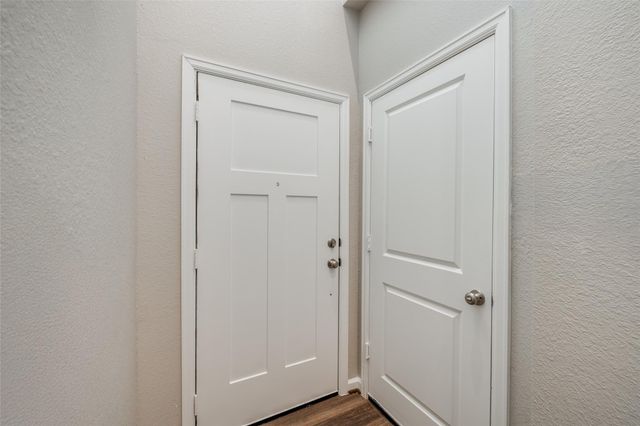 221 Park Place Circle C, Waller, TX 77484