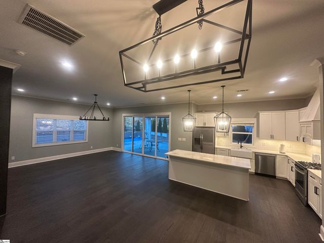 31 Velo Way, Travelers Rest, SC 29690