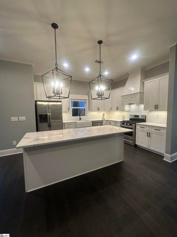 31 Velo Way, Travelers Rest, SC 29690