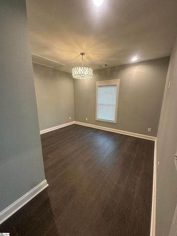 31 Velo Way, Travelers Rest, SC 29690