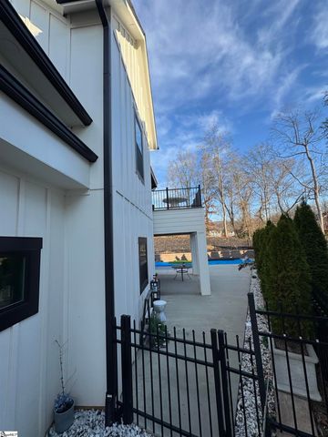 31 Velo Way, Travelers Rest, SC 29690