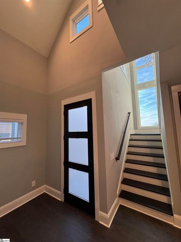 31 Velo Way, Travelers Rest, SC 29690