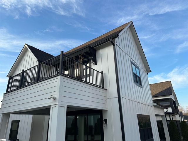 31 Velo Way, Travelers Rest, SC 29690