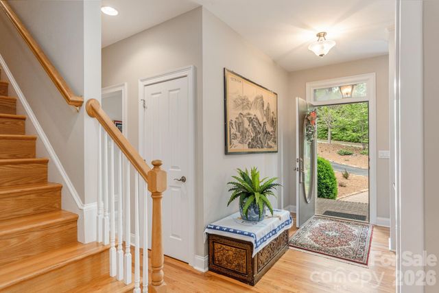 110 FOX CHASE Drive, Hendersonville, NC 28739