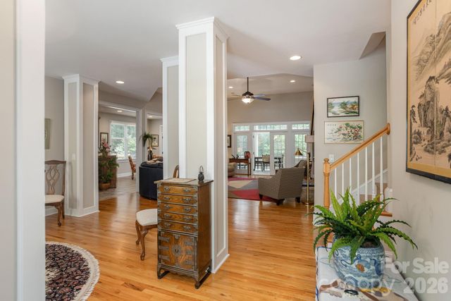 110 FOX CHASE Drive, Hendersonville, NC 28739