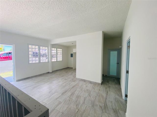 12 HH Rivera Quebrada Cru HH RIVERA, Toa Alta, PR 00953