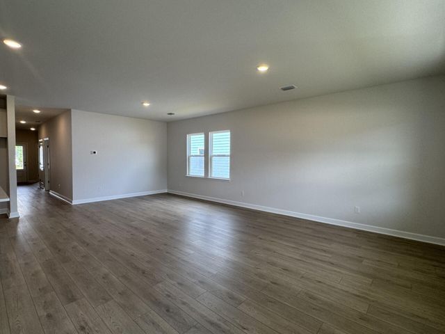5140 Blackberry Lane, Ravenel, SC 29470