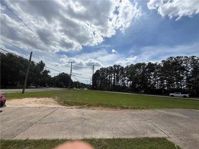 1861 Pharr Road, Snellville, GA 30078