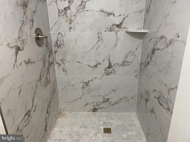 530 SOMERSET PL NW, Washington, DC 20011