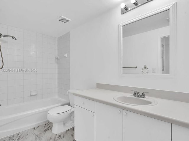 50 Menores Ave 518, Coral Gables, FL 33134
