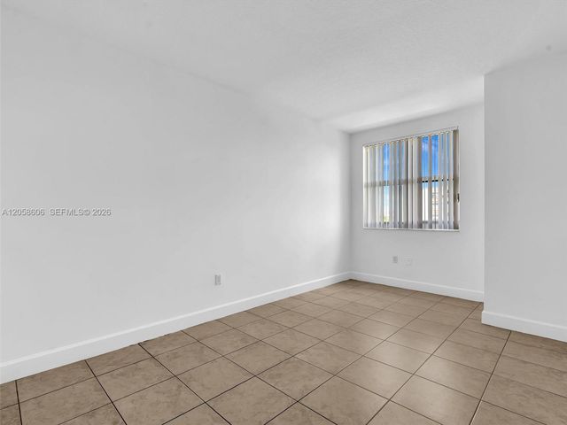50 Menores Ave 518, Coral Gables, FL 33134