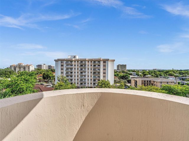 50 Menores Ave 518, Coral Gables, FL 33134
