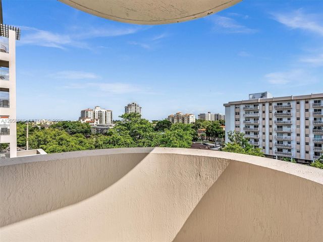 50 Menores Ave 518, Coral Gables, FL 33134