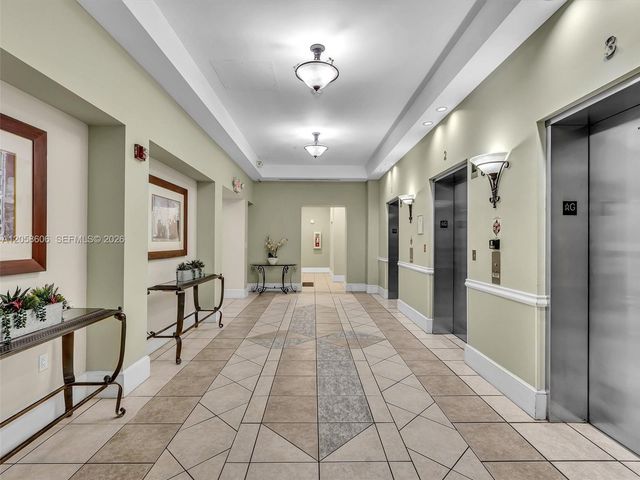 50 Menores Ave 518, Coral Gables, FL 33134