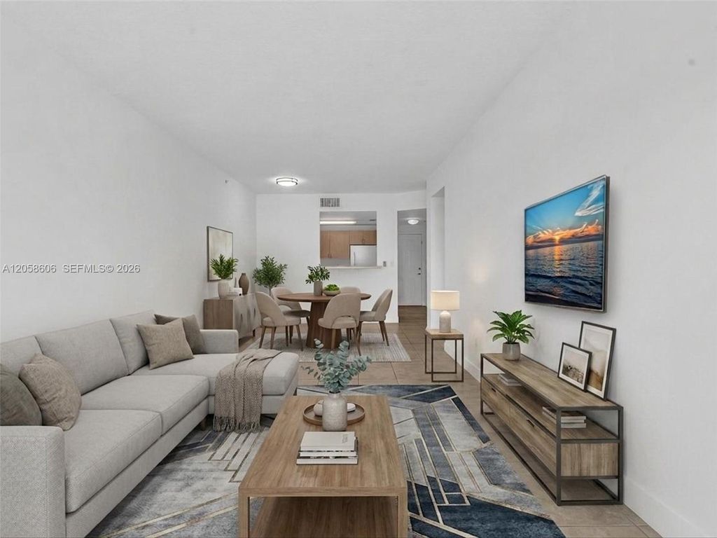50 Menores Ave 518, Coral Gables, FL 33134