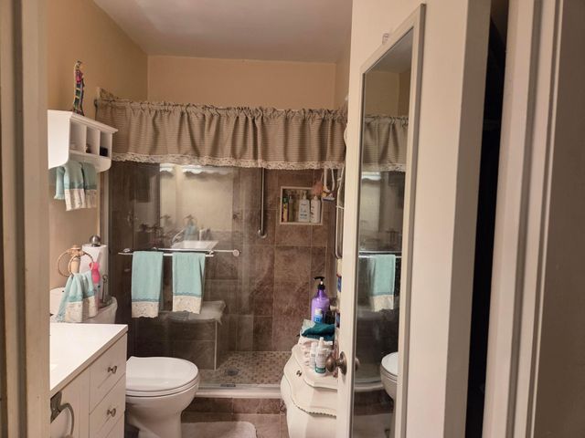 235 Lake Meryl Drive 235, West Palm Beach, FL 33411