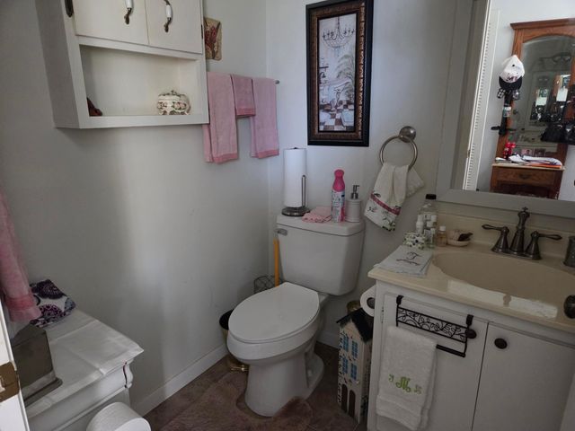 235 Lake Meryl Drive 235, West Palm Beach, FL 33411