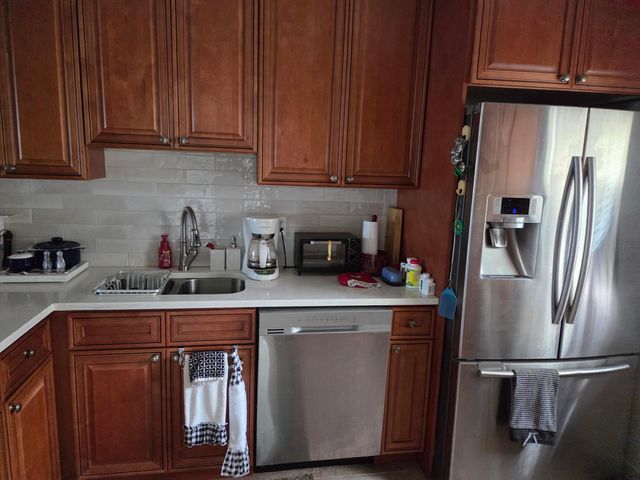 235 Lake Meryl Drive 235, West Palm Beach, FL 33411