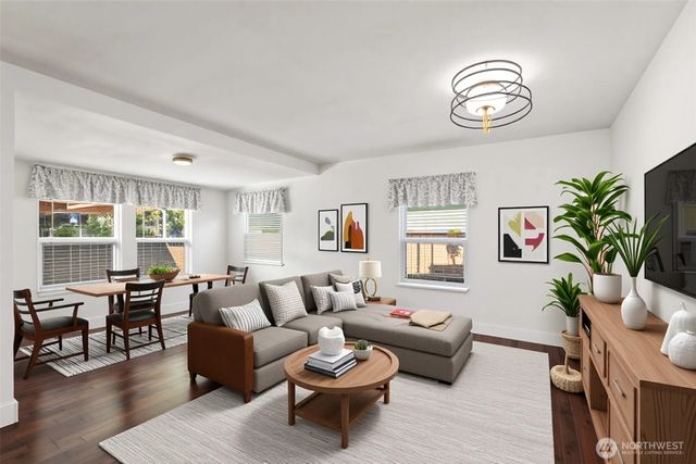 7545 Sunset Circle W, University Place, WA 98466