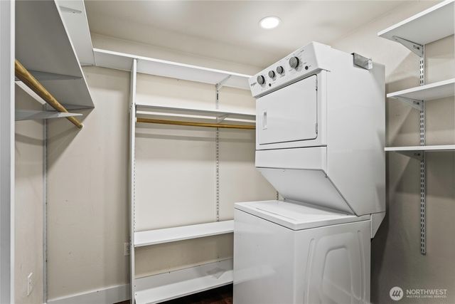 7545 Sunset Circle W, University Place, WA 98466