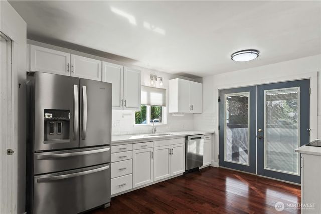 7545 Sunset Circle W, University Place, WA 98466