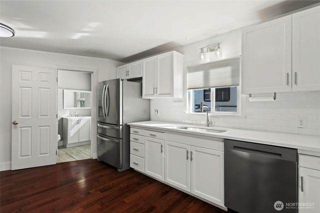 7545 Sunset Circle W, University Place, WA 98466