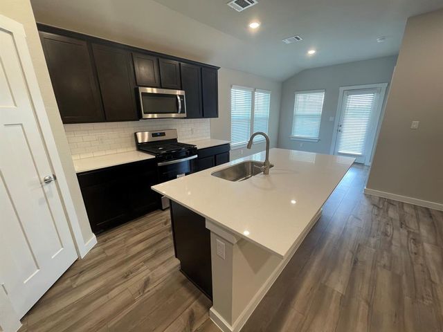 220 Coda XING, Georgetown, TX 78633