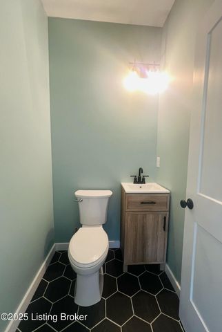 249 Timbercrest Ln, Mcdaniels, KY 40152