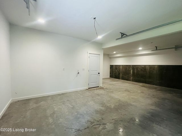 249 Timbercrest Ln, Mcdaniels, KY 40152