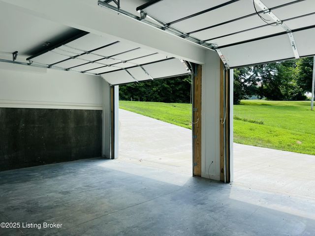 249 Timbercrest Ln, Mcdaniels, KY 40152